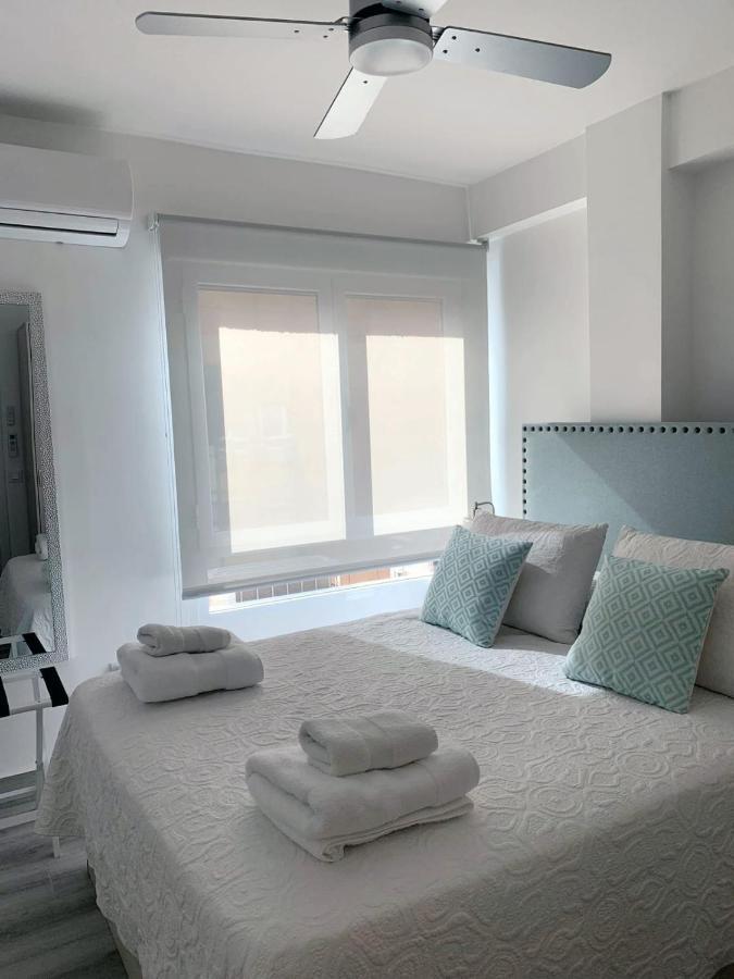 Lägenhet Almansa Shoping & Balcony 3 Bedrooms Center
